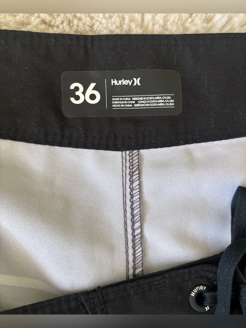 NWT Hurley Black Swim Trunk Board Trunks w/Teal Red White Stripes Size: 36